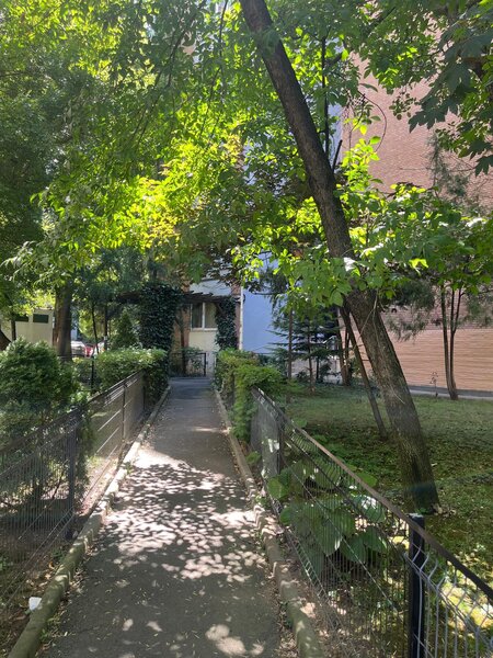 Berceni, Piata Sudului, Grand Arena